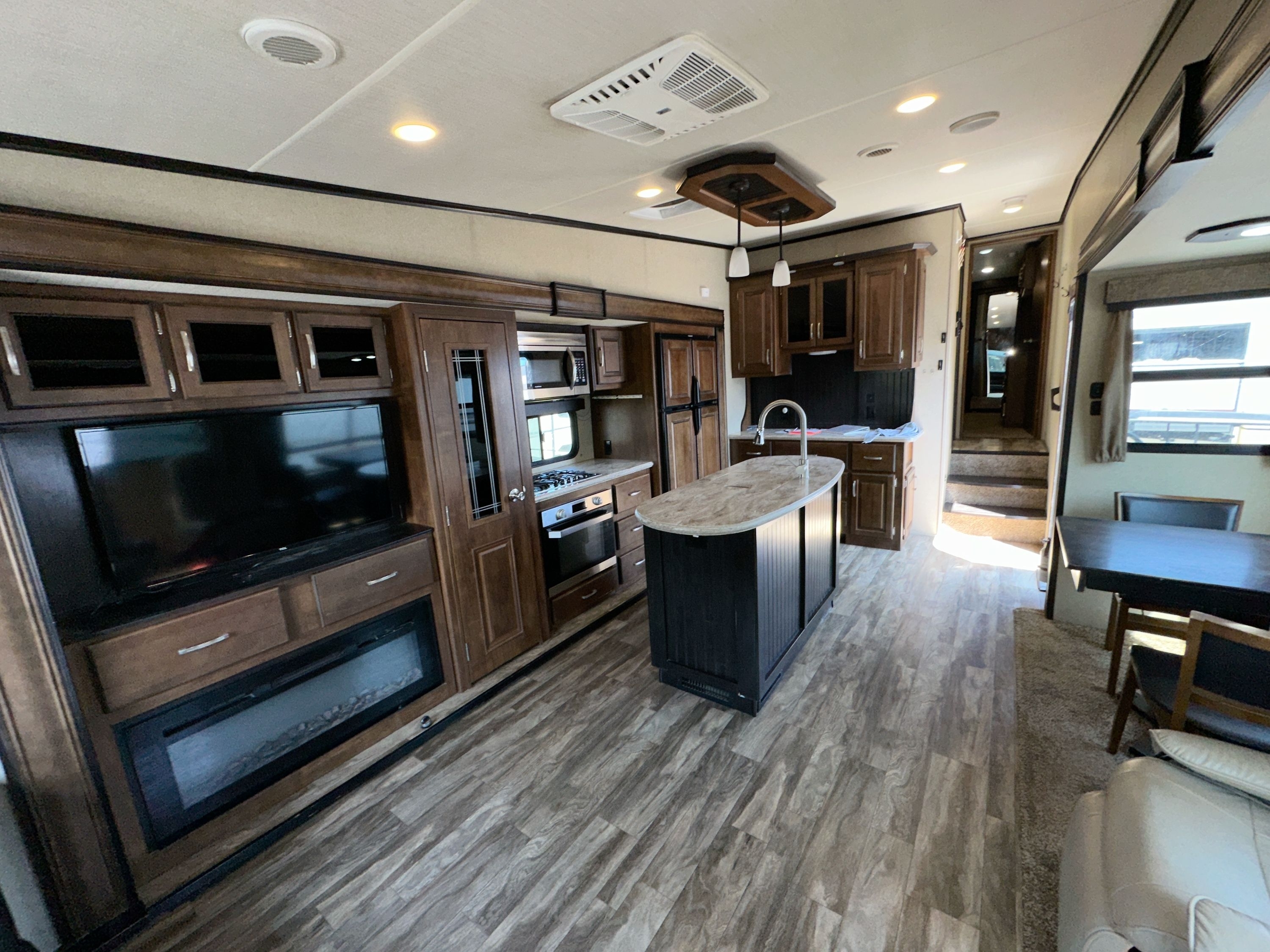2019 Grand Design REFLECTION 337RLS in fife WA