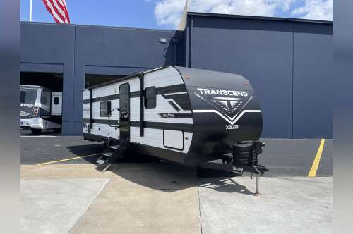 2024 Grand Design TRANSCEND XPLOR 247BH in katy TX