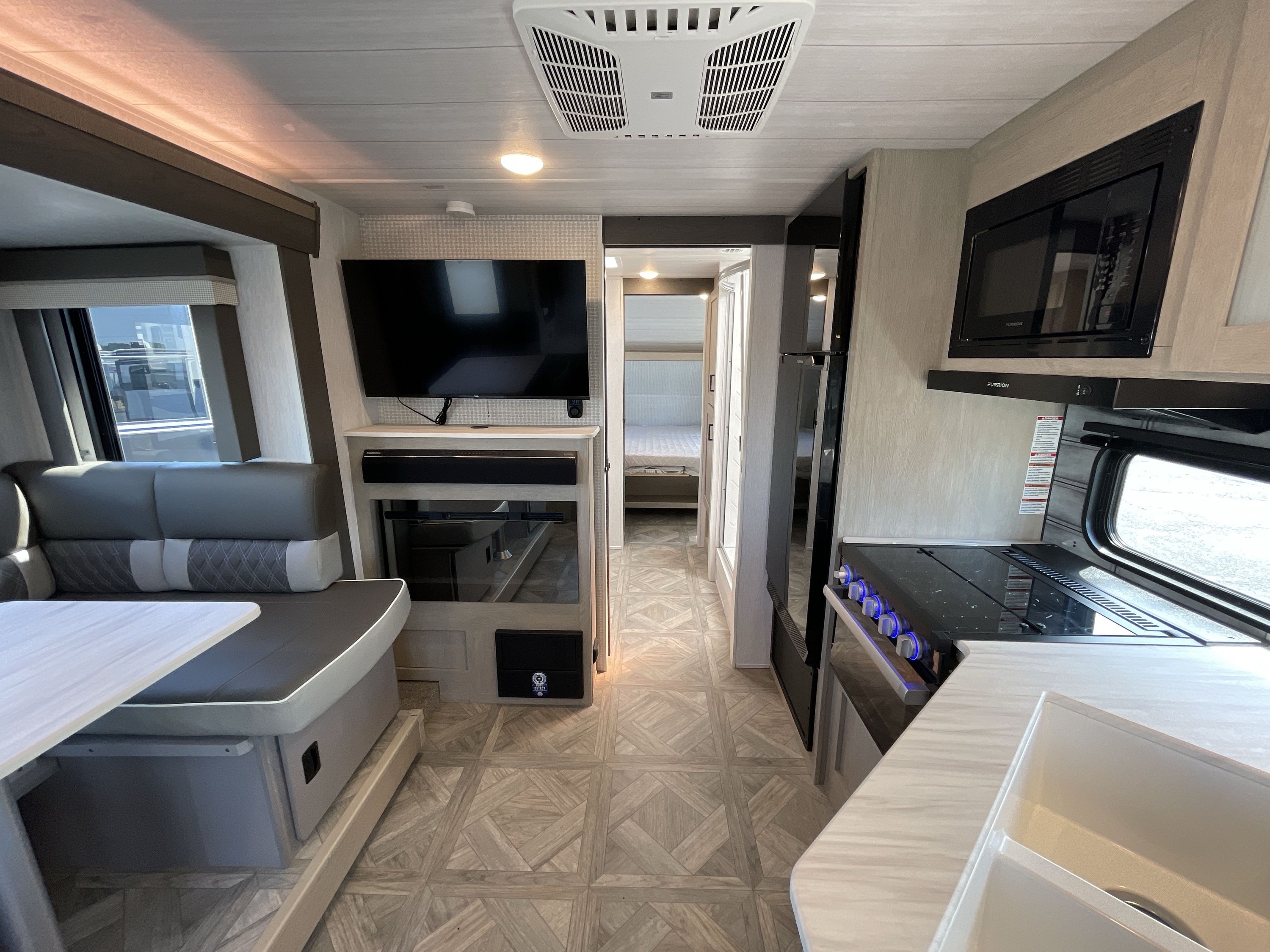 2024 Forest River WILDWOOD X-LITE 24RLXLX 241RLXL in north little rock AR