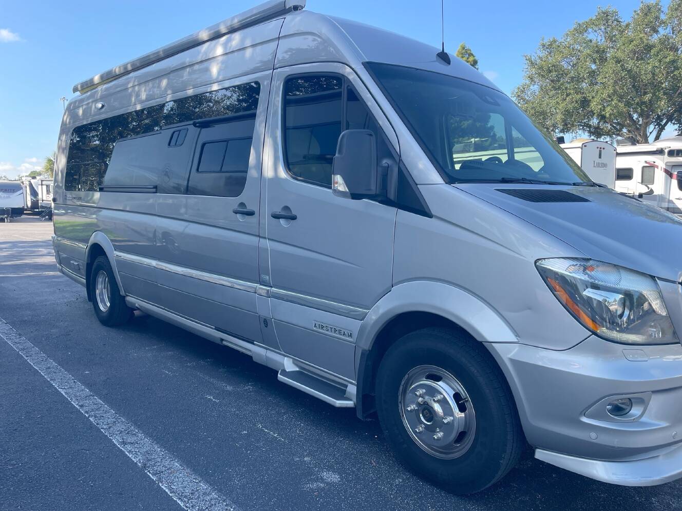 A photo of this 2017 Airstream INTERSTATE TOMMY BAHAMA EDITION LOUNGE