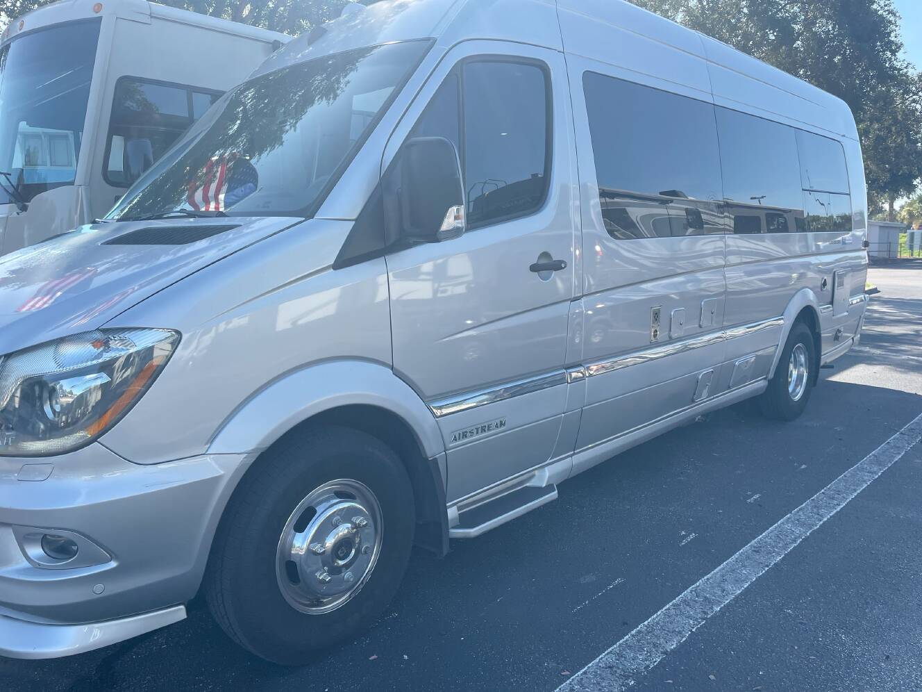A photo of this 2017 Airstream INTERSTATE TOMMY BAHAMA EDITION LOUNGE