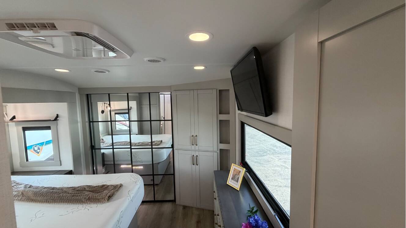 A photo of this 2025 Brinkley MODEL Z 3400