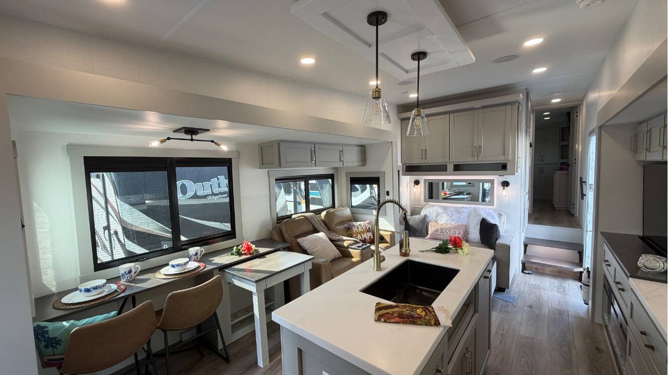 A photo of this 2025 Brinkley MODEL Z 3400