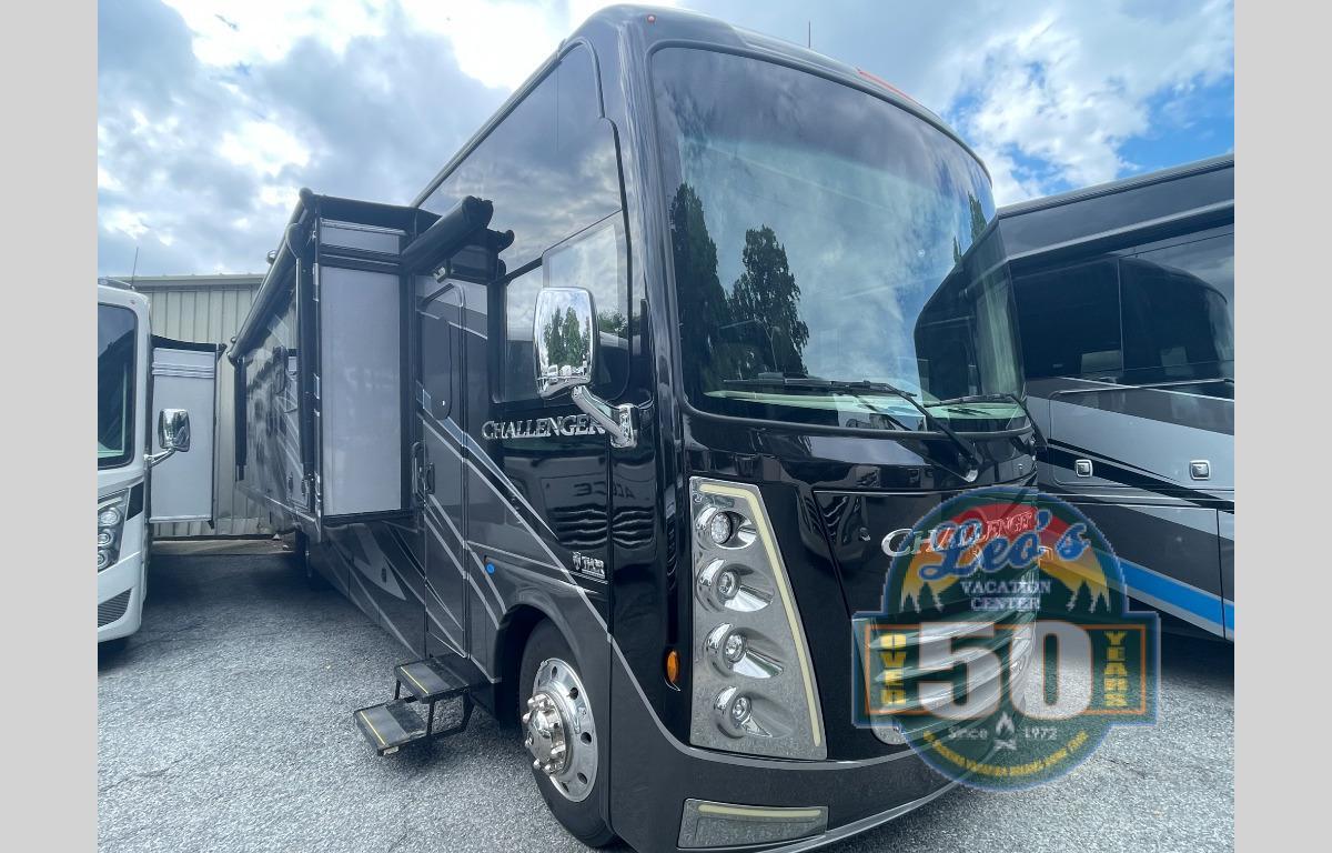 2022 Thor Motor Coach Challenger 37FH in