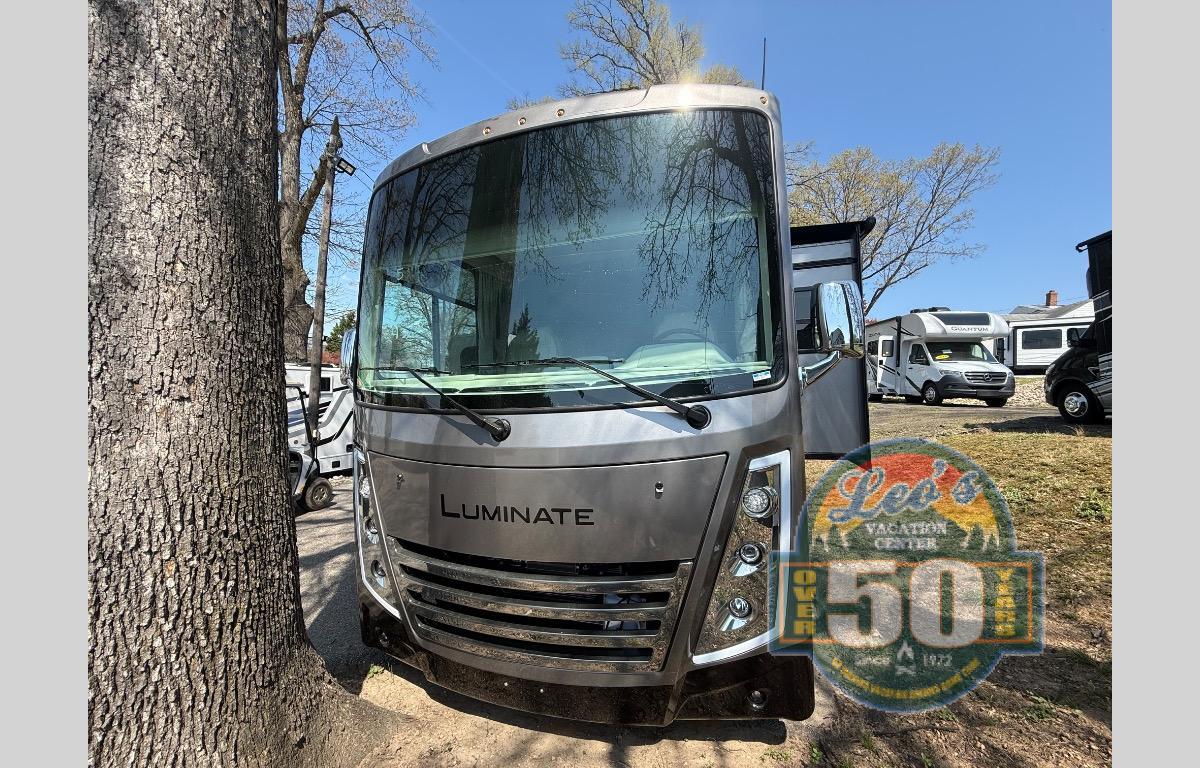 2026 Thor Motor Coach Luminate CC35 in