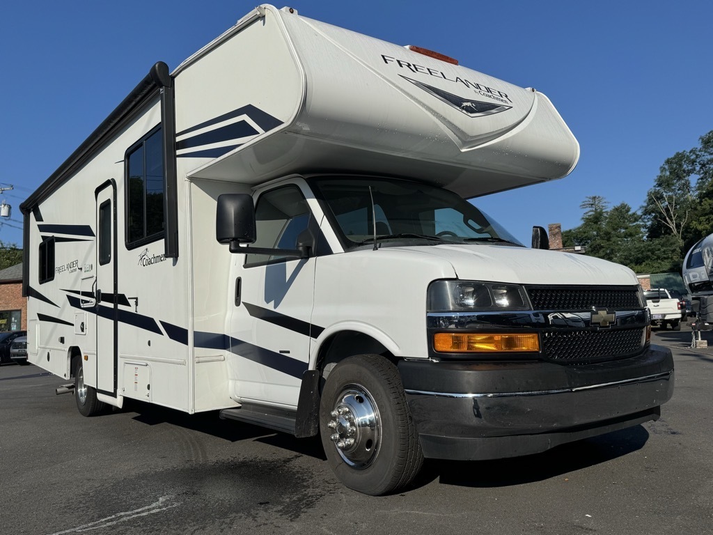 2023 Coachmen FREELANDER 27QB in williamsburg MA