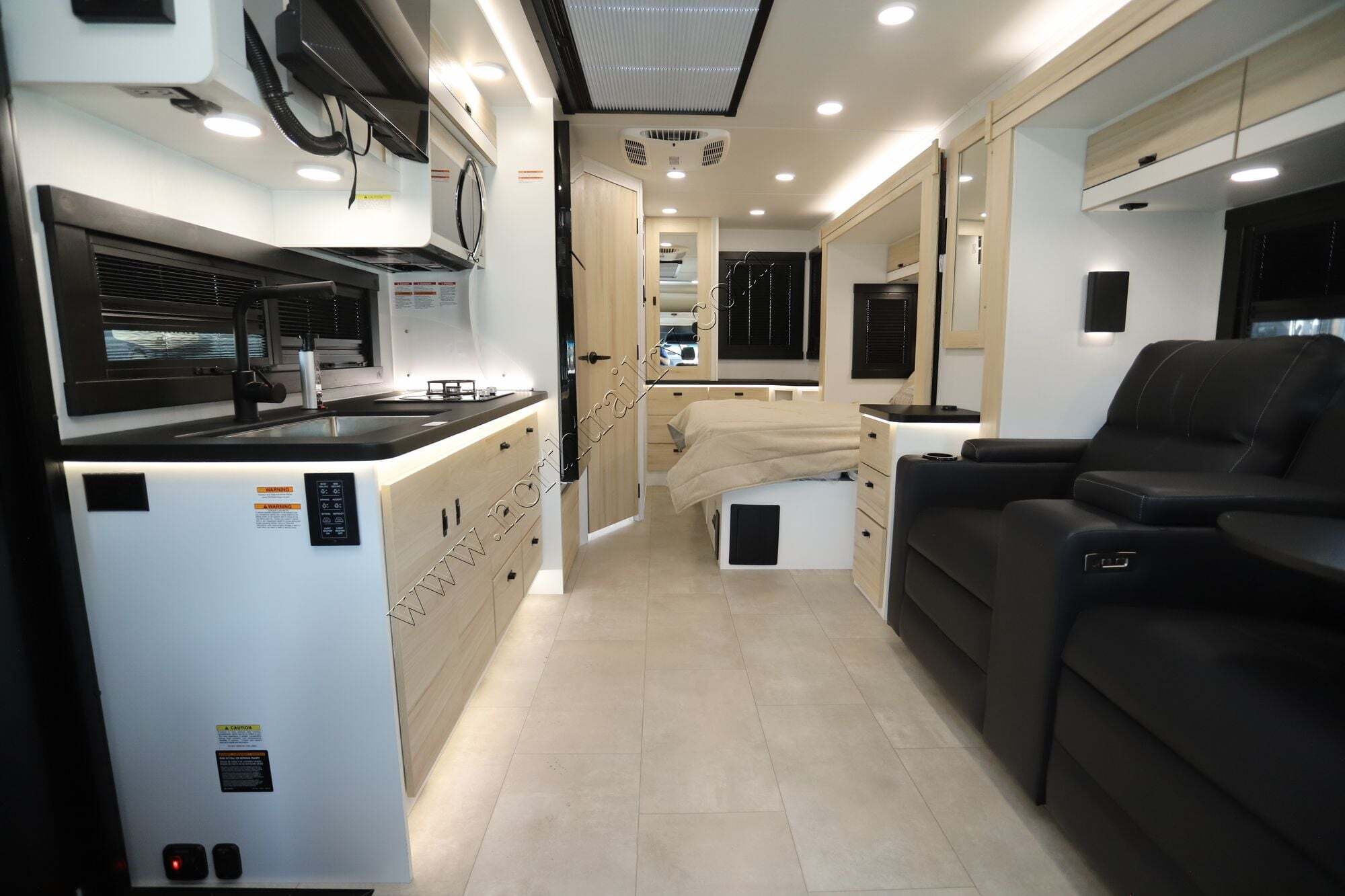 2026 Jayco Melbourne Prestige 25LP in ft. myers FL