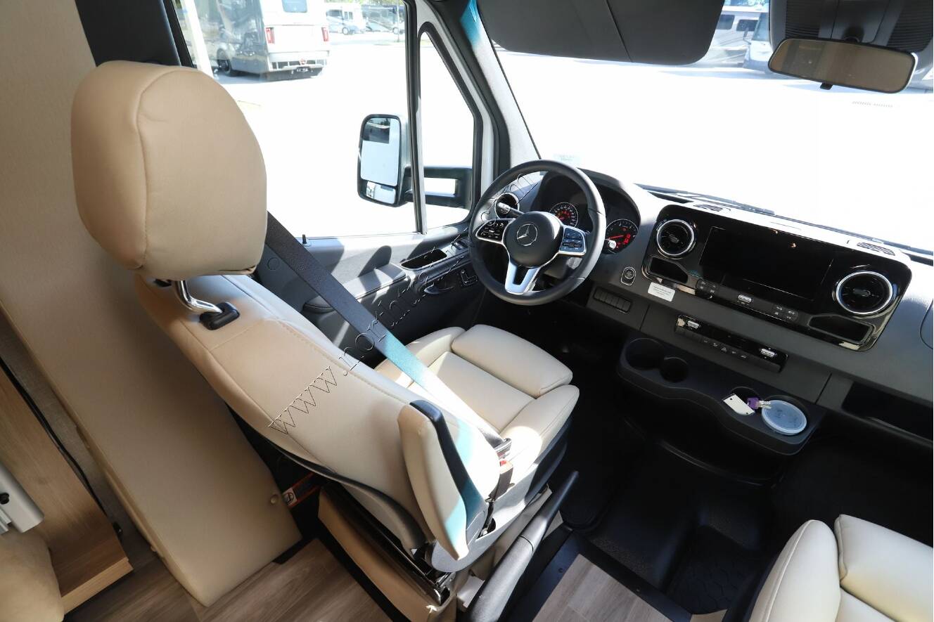 A photo of this 2026 Tiffin Motor Homes Wayfarer 25XLW