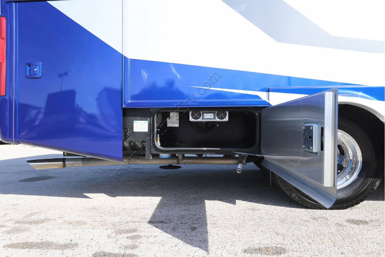 A photo of this 2026 Tiffin Motor Homes Wayfarer 25XLW