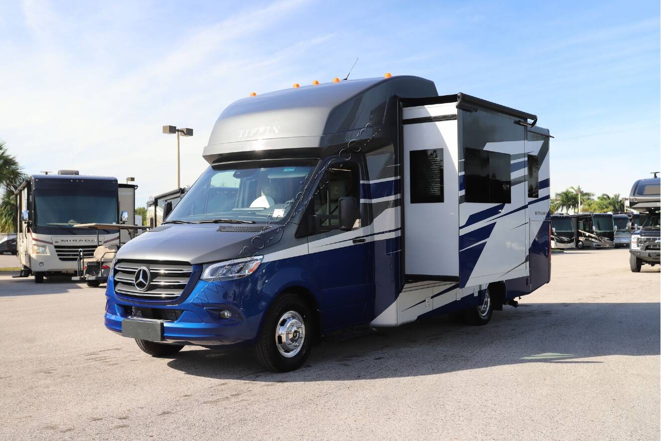 A photo of this 2026 Tiffin Motor Homes Wayfarer 25XLW