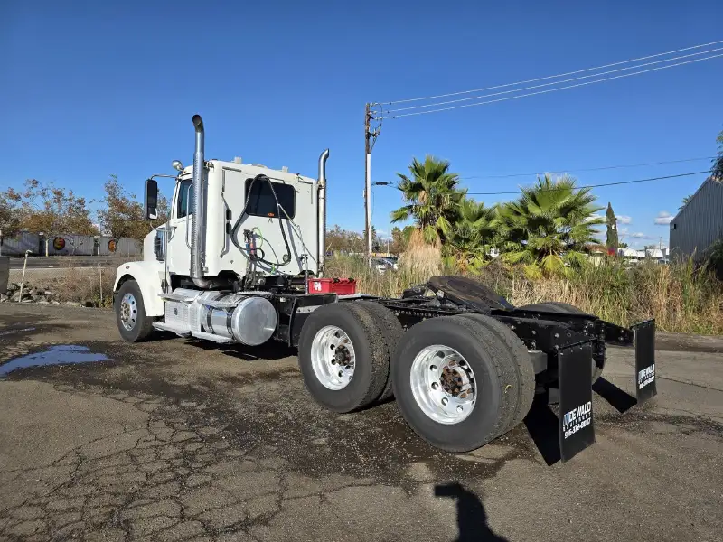 2014 FREIGHTLINER CORONADO 122 SD