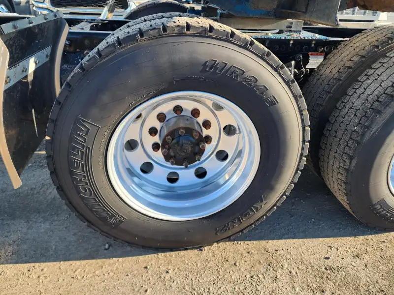 2014 FREIGHTLINER CORONADO 122 SD