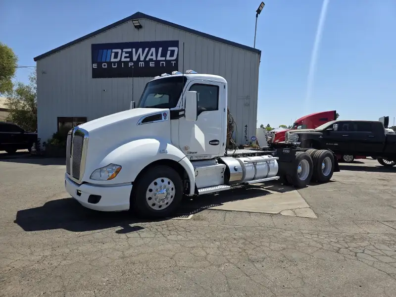 2021 KENWORTH T680
