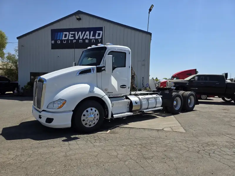 2021 KENWORTH T680