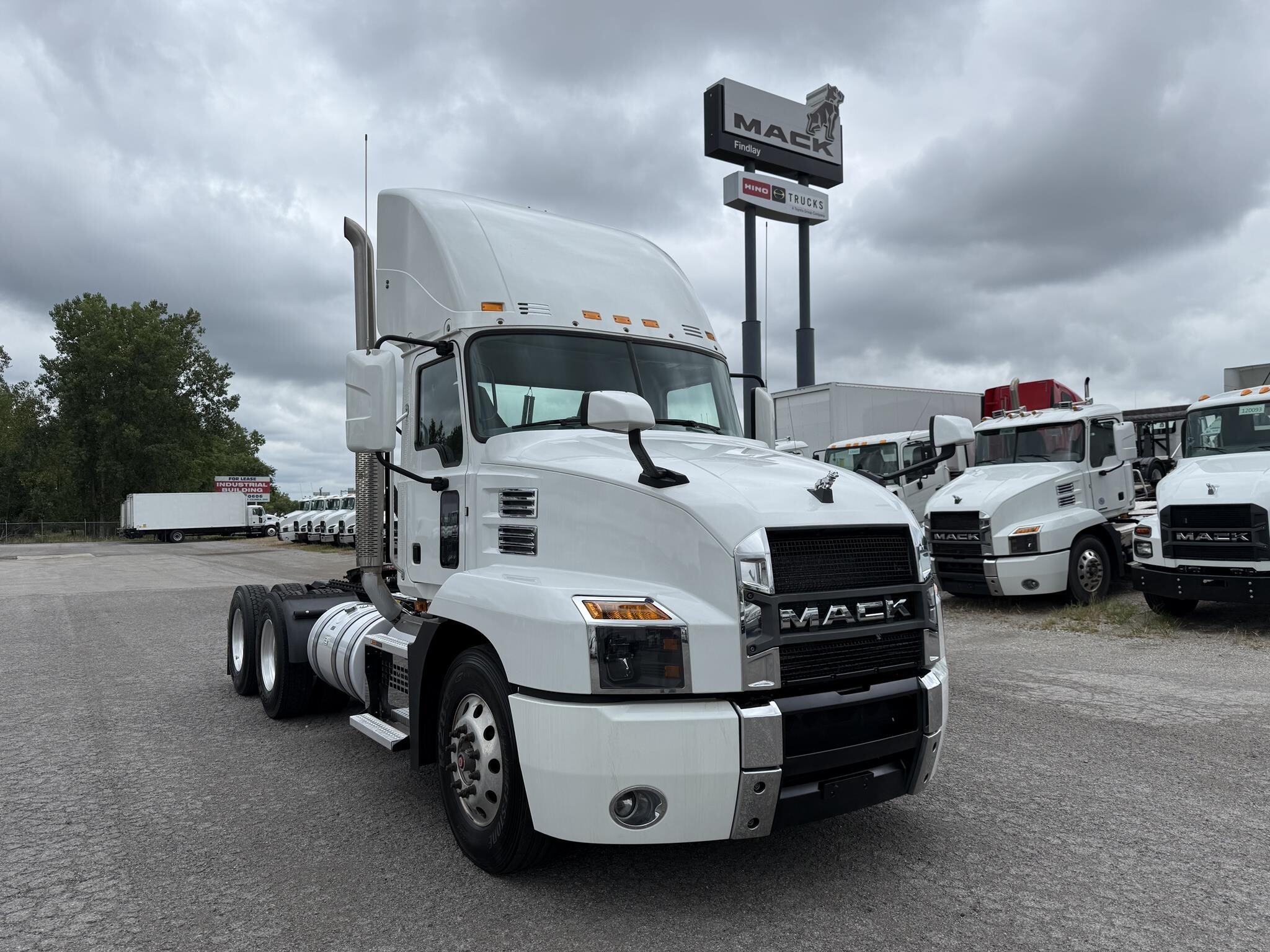 2020 MACK ANTHEM in Findlay, OH