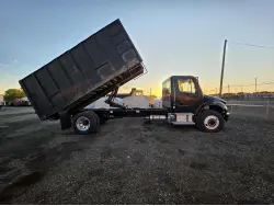 2011 FREIGHTLINER BUSINESS CLASS M2 106