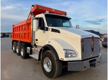 5 Key Features to Look for in a Commercial Truck for Construction image