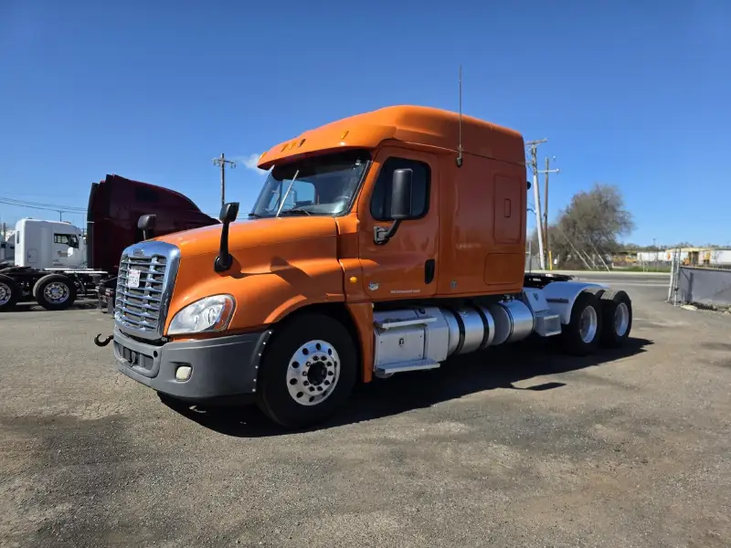 2013 FREIGHTLINER CASCADIA 125