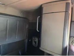 2013 FREIGHTLINER CASCADIA 125