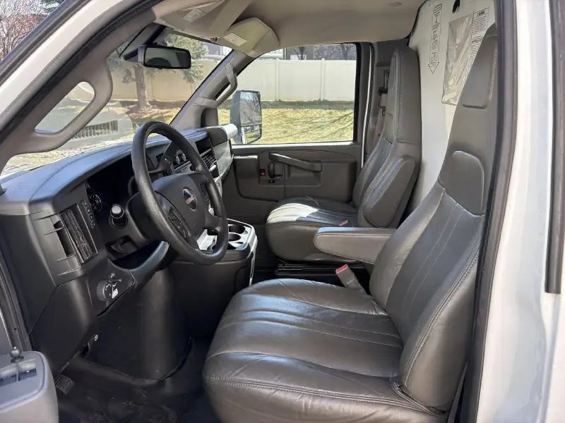2021 GMC SAVANA