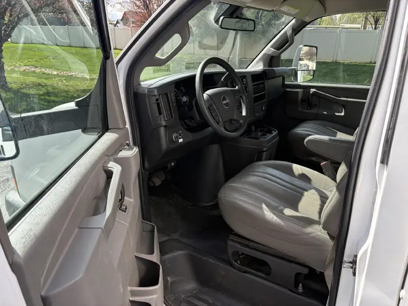 2021 GMC SAVANA