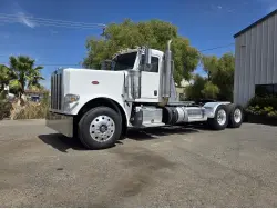 2013 PETERBILT 388
