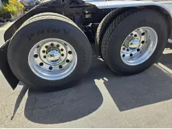2013 PETERBILT 388