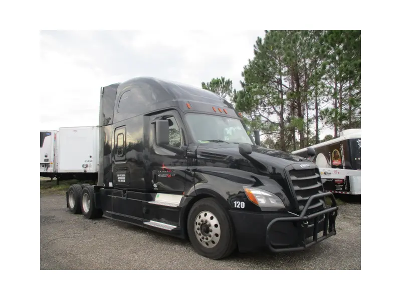2018 FREIGHTLINER CASCADIA 126