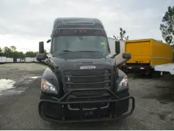 2018 FREIGHTLINER CASCADIA 126