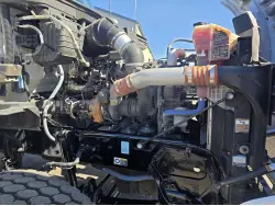 2022 KENWORTH T880