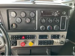 2019 FREIGHTLINER CASCADIA 126