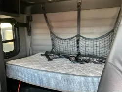 2019 FREIGHTLINER CASCADIA 126