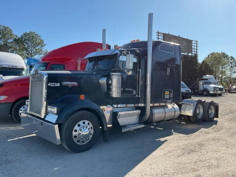 2005 KENWORTH W900B