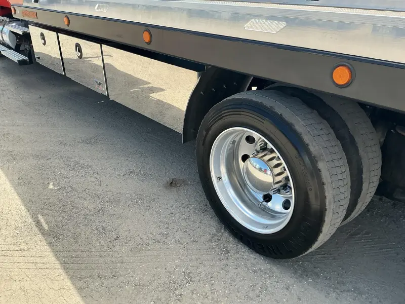 2025 INTERNATIONAL MV 607