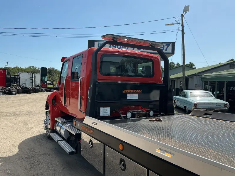 2025 INTERNATIONAL MV 607