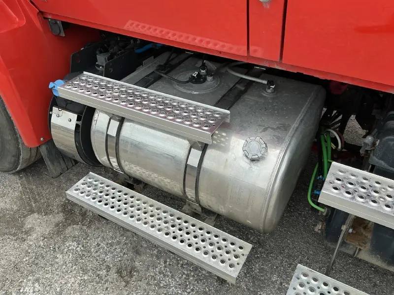 2025 INTERNATIONAL MV 607