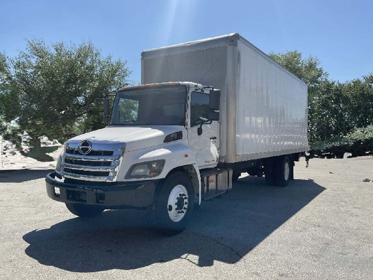 2019 HINO 268 in New Castle, DE