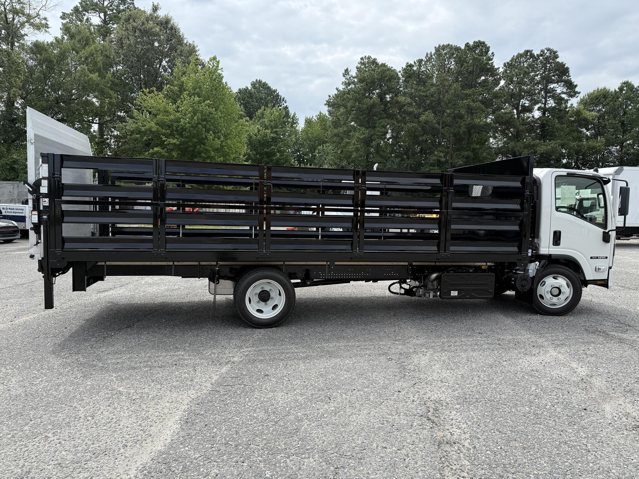 2027 ISUZU NRR in Chesapeake, VA