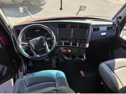 2022 KENWORTH T680