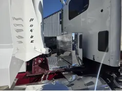 2024 KENWORTH W990