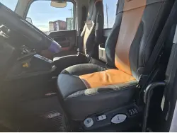 2024 KENWORTH W990