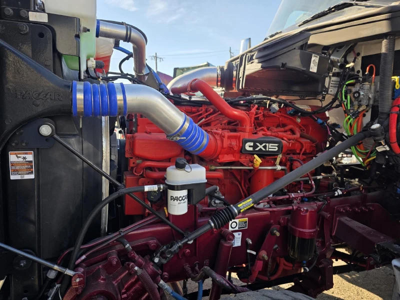 2024 KENWORTH W990