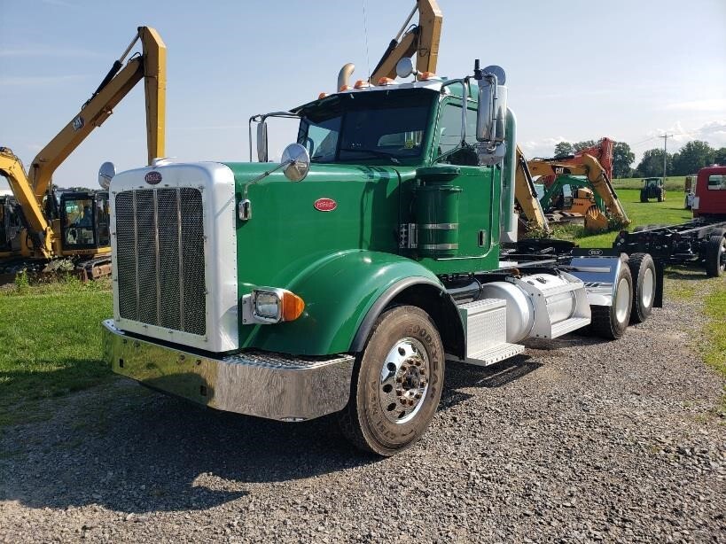 2018 PETERBILT 367 in Caledonia, NY