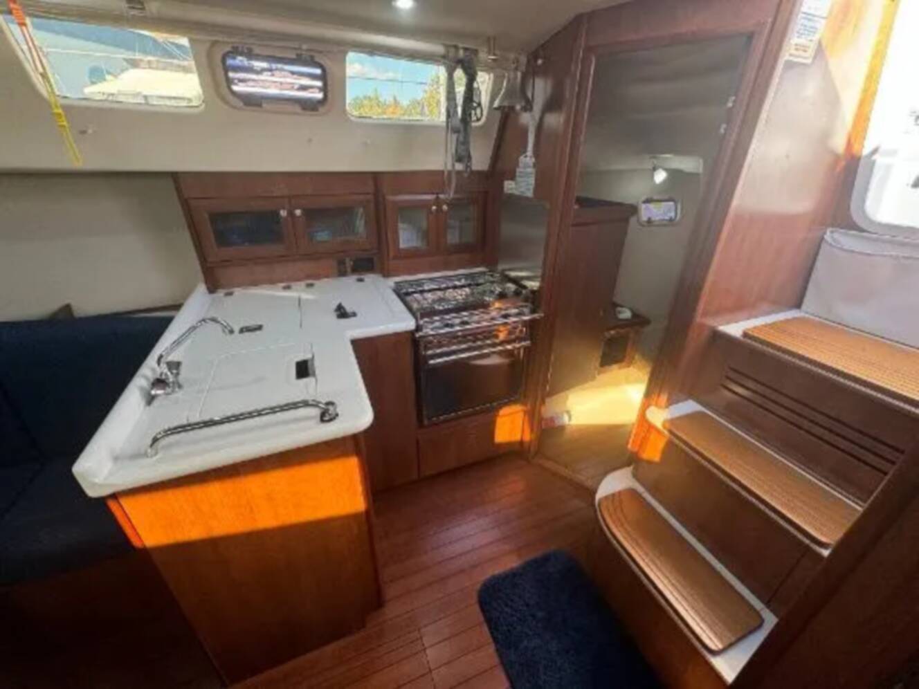 A photo of this 2017 Marlow-Hunter 31