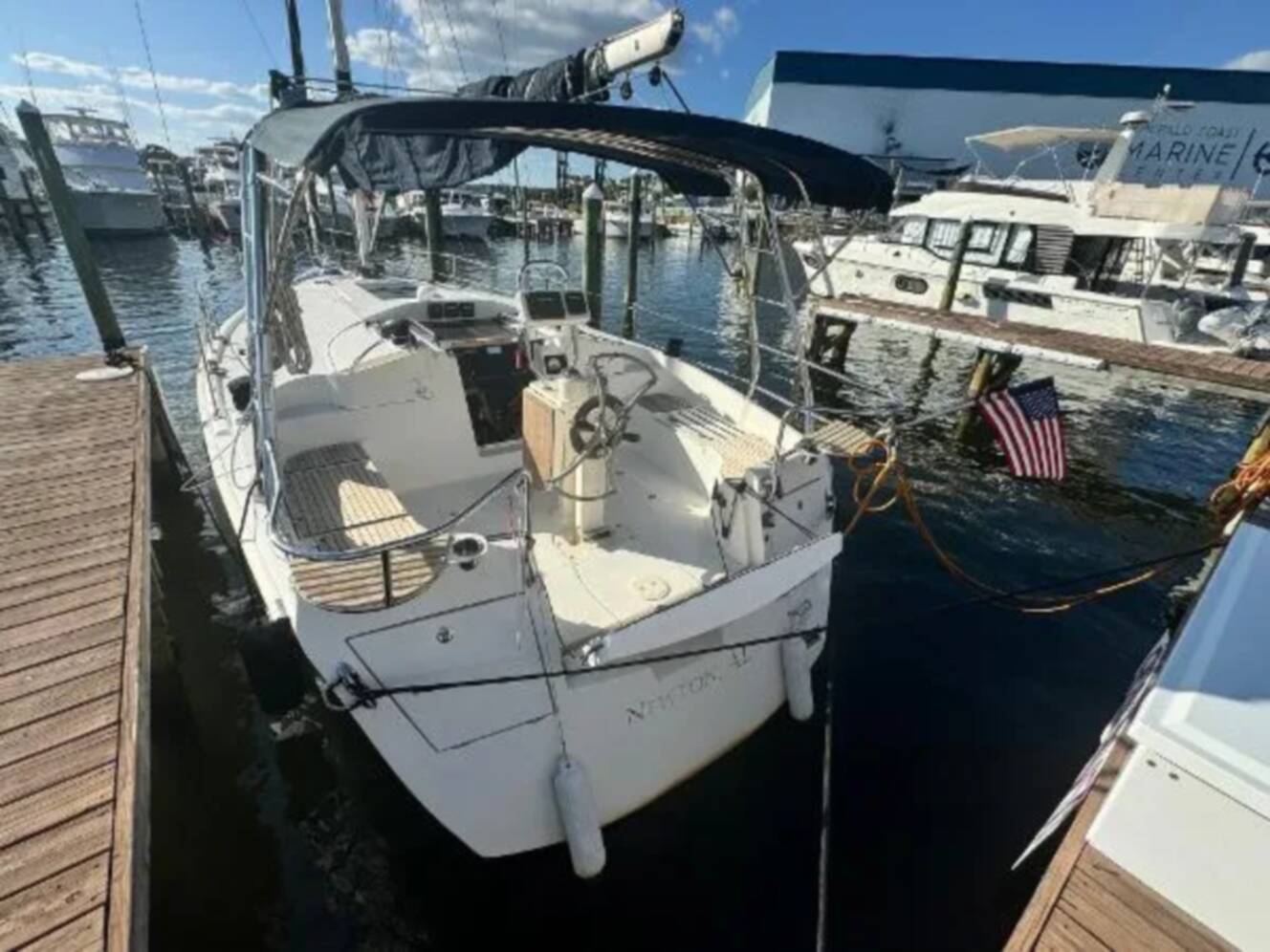 A photo of this 2017 Marlow-Hunter 31