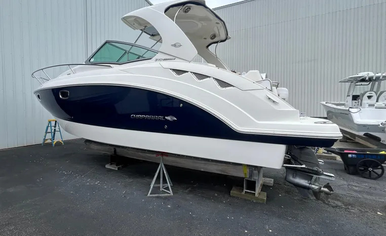 2014 Chaparral 310 Signature in orange beach AL