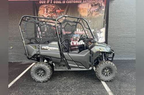 2026 Honda® Pioneer 700-4 Deluxe in knoxville TN