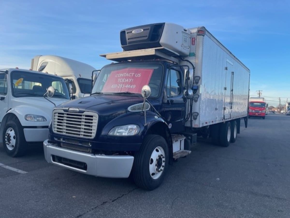 2018 FREIGHTLINER BUSINESS CLASS M2 106 in Farmingdale, NY