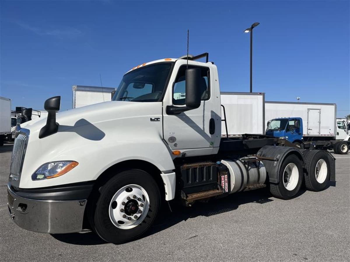 2020 INTERNATIONAL LT625 DAYCAB T/A in Laurel, MD