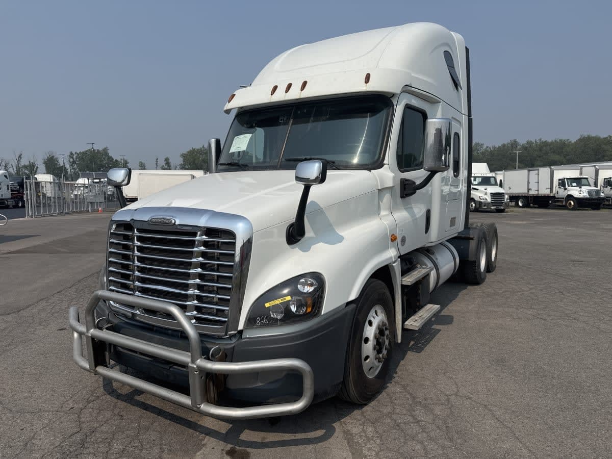 2019 FREIGHTLINER CASCADIA 125 in Hampton, VA